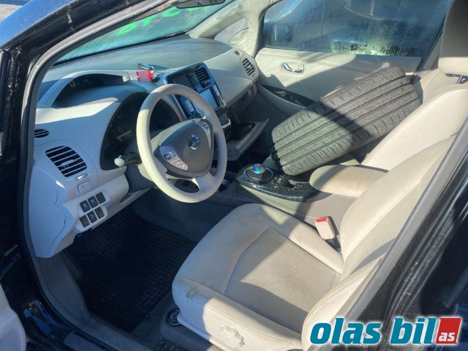 Nissan Leaf 2011-2017 (Type I) , Motorkode: EM61, Girkassekode: