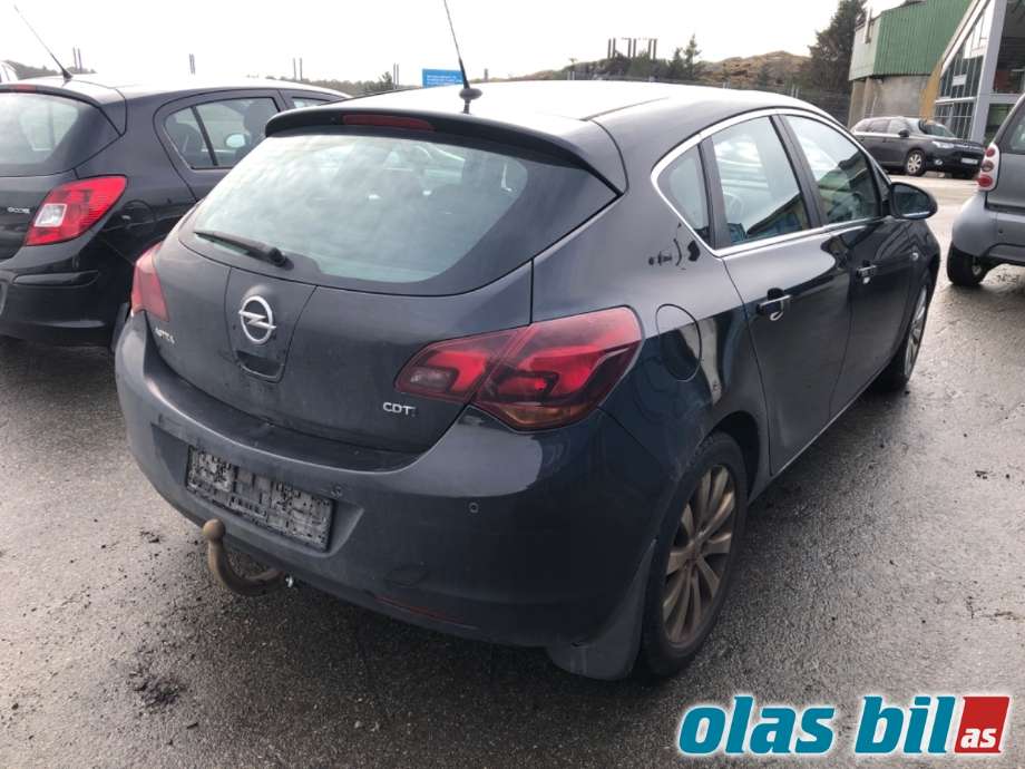 Opel Astra J 2010-2015 , Motorkode: A17DTJ, Girkassekode: