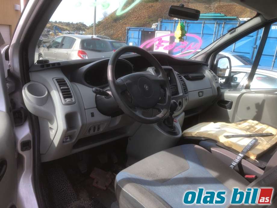 Renault Trafic 2006-2014 , Motorkode: M9R-692, Girkassekode: 