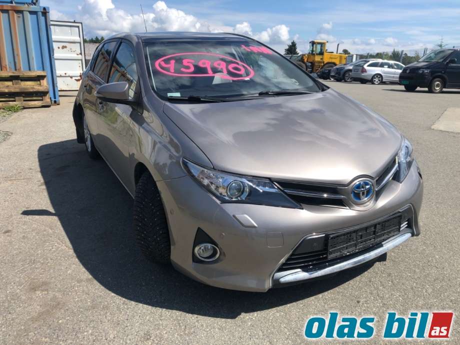 Toyota Auris 2013-2015 (Type II, Fase 1) , Motorkode: 2ZR-FXE, Girkassekode: 
