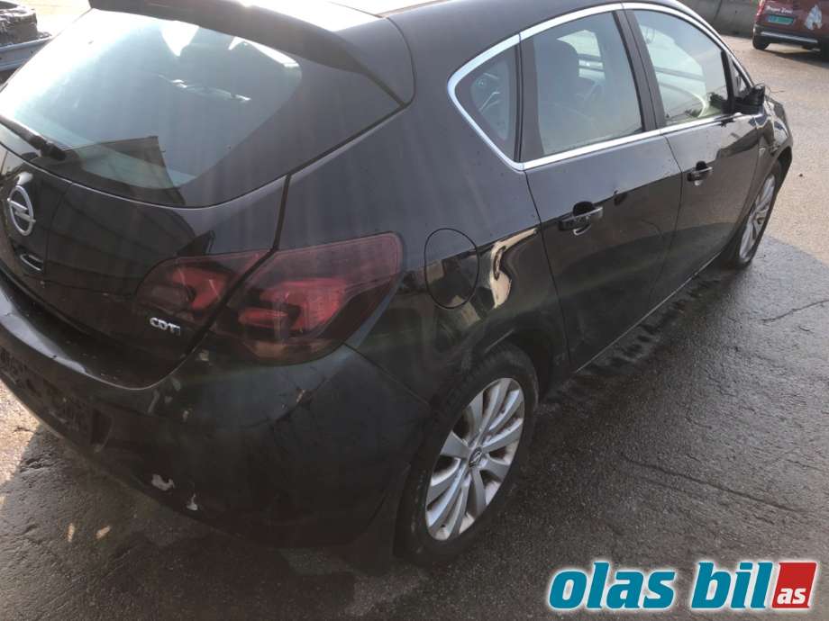 Opel Astra J 2010-2015 , Motorkode: A17DTJ, Girkassekode: