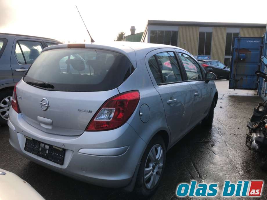 Opel Corsa D 2006-2014 , Motorkode: A13DTE, Girkassekode: 