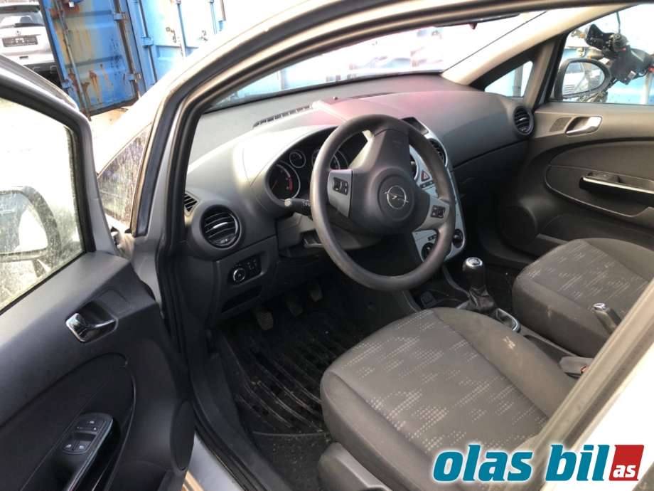 Opel Corsa D 2006-2014 , Motorkode: A13DTE, Girkassekode: 