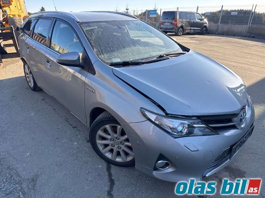 Toyota Auris 2013-2015 (Type II, Fase 1) , Motorkode: 2ZR-FXE, Girkassekode: