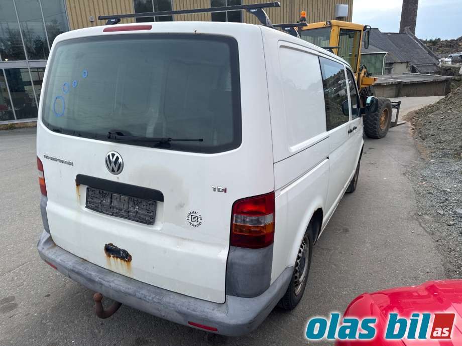 VW Transporter / Caravelle 2003-2009 (Fase 1) (T5) (T5), Motorkode: BRS, Girkassekode: 