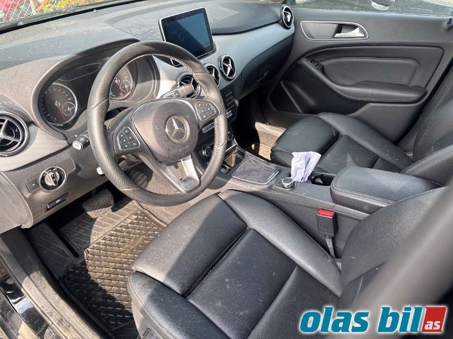 Mercedes B-Klasse 2011-2018 (W246) (W246), Motorkode: EM780.990, Girkassekode: