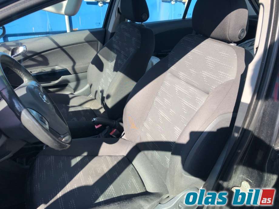 Opel Corsa D 2006-2014 , Motorkode: A13DTE, Girkassekode:
