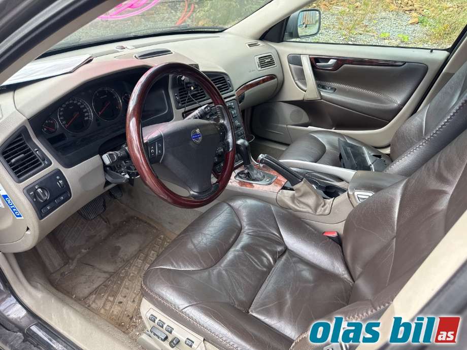 Volvo XC70 2005-2007 (Type I, Fase 2) , Motorkode: D5244T, Girkassekode: