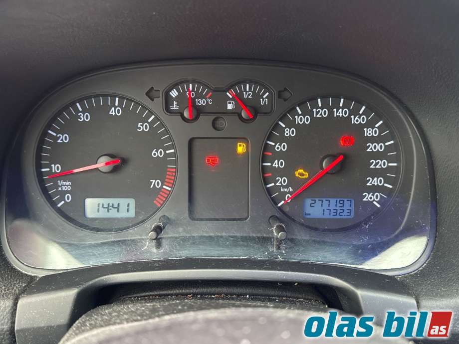 VW Golf IV 1998-2003 delebil , Motorkode: AZJ, Girkassekode: