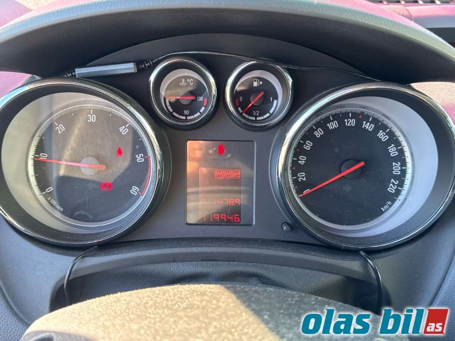 Opel Meriva B 2010-2017 , Motorkode: A17DTC, Girkassekode: