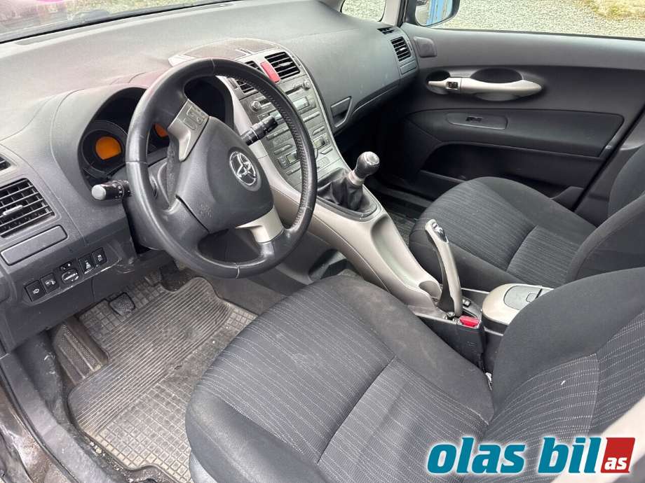 Toyota Auris 2007-2010 (Type I, Fase 1) , Motorkode: 1ND-TV, Girkassekode: