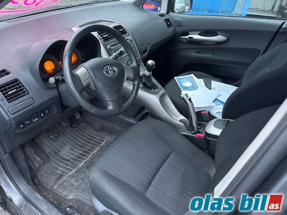 Toyota Auris 2007-2010 (Type I, Fase 1) , Motorkode: 1ND-TV, Girkassekode: 