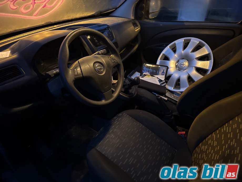 Opel Combo D 2012-2018 , Motorkode: A13FD, Girkassekode: