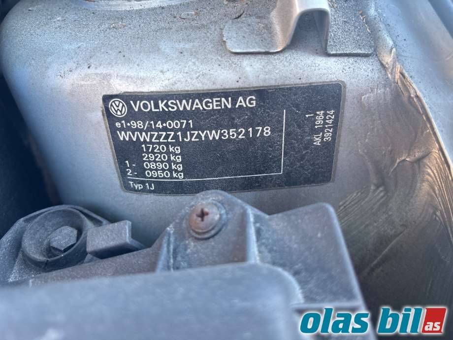 VW Bora, 1999-2005  delebil , Motorkode: AKL