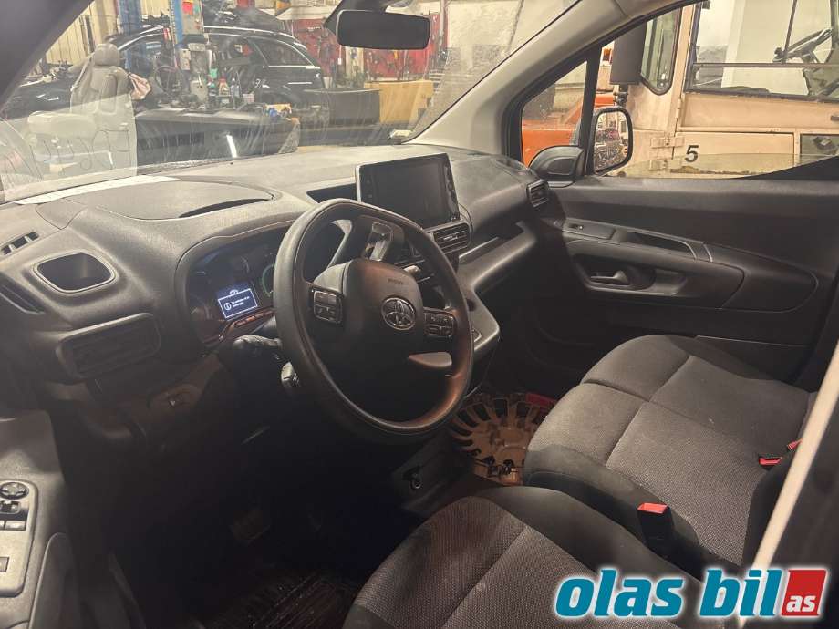Toyota Proace City 2020-->> , Motorkode: ZKX, Girkassekode: