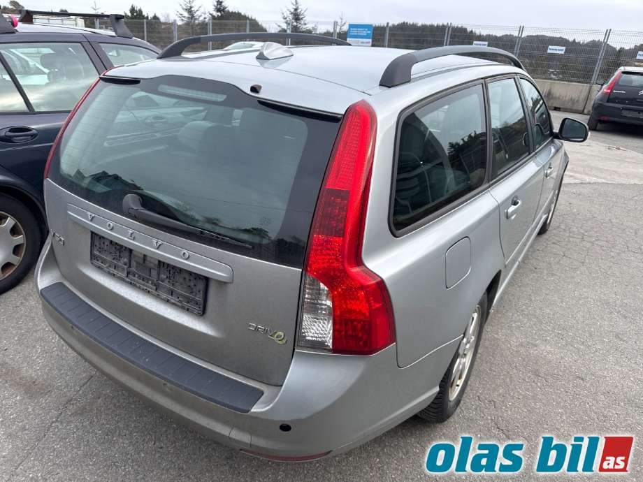Volvo V50 2007-2012 (Fase 2) delebil , Motorkode: D4162T, Girkassekode: 