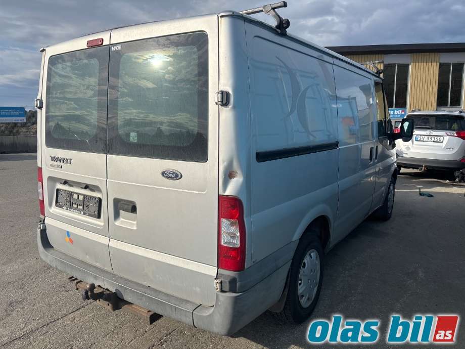 Ford Transit 2006-2013 delebil , Motorkode: P8FA, Girkassekode: