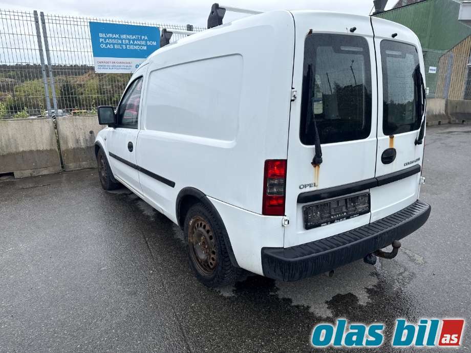 Opel Combo C 2002-2011 delebil , Motorkode: Z13DTJ, Girkassekode: 