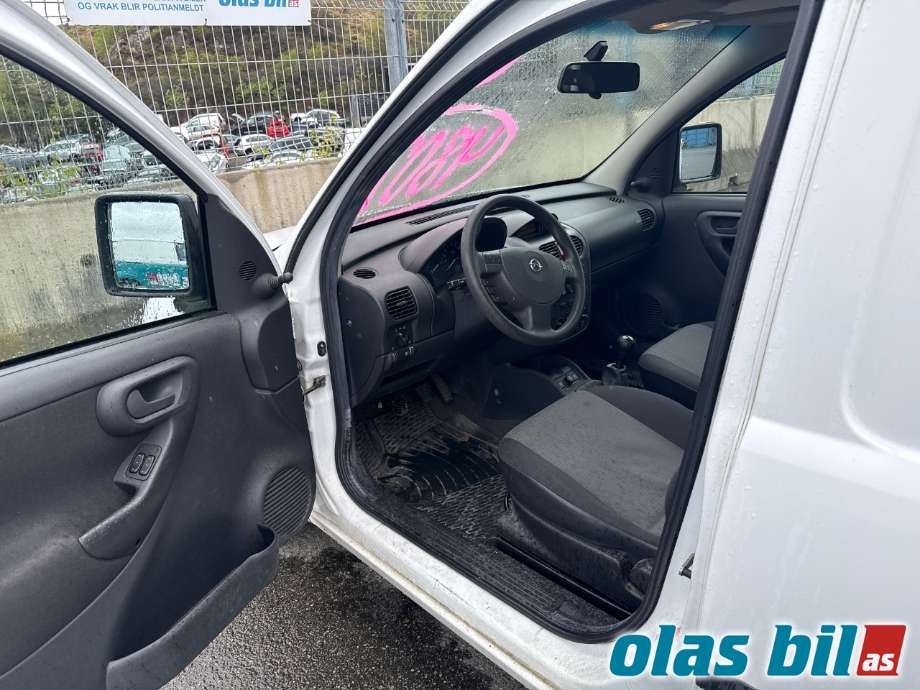 Opel Combo C 2002-2011 delebil , Motorkode: Z13DTJ, Girkassekode: 