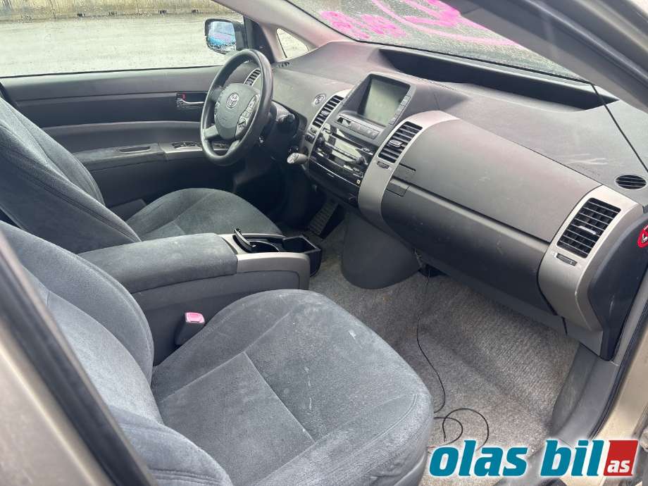 Toyota Prius 2004-2009 (Type II) (COMBI) delebil , Motorkode: 1NZ-FXE, Girkassekode: