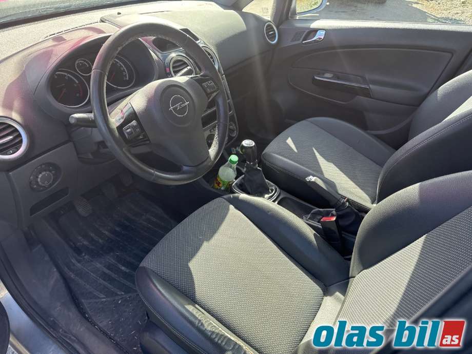 Opel Corsa D 2006-2014 delebil , Motorkode: Z13DTJ, Girkassekode: