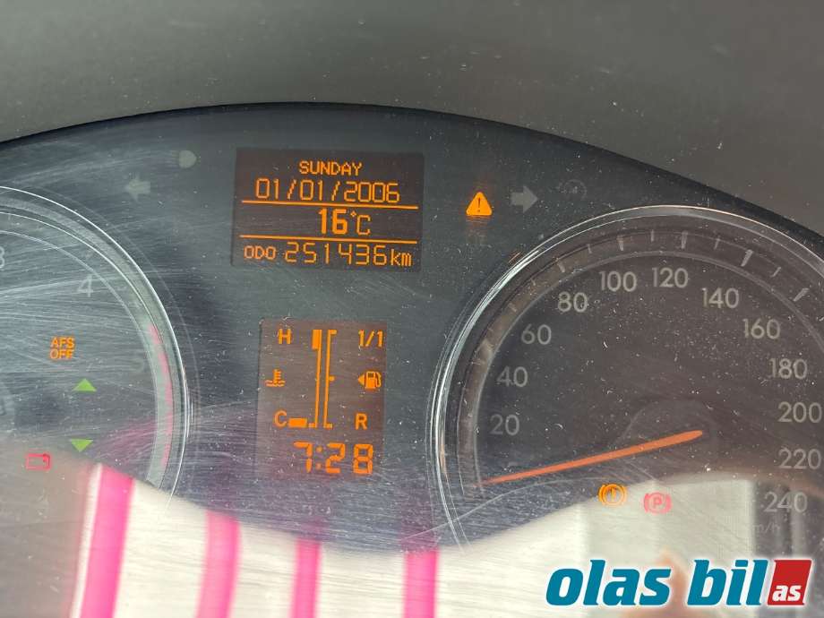 Toyota Avensis 2009-2015 (Type III, Fase 1) , Motorkode: 1AD-FTV, Girkassekode: 