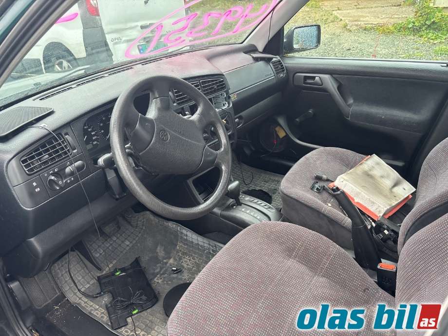 VW Golf III 1992-1997 delebil , Motorkode: AFT, Girkassekode: 