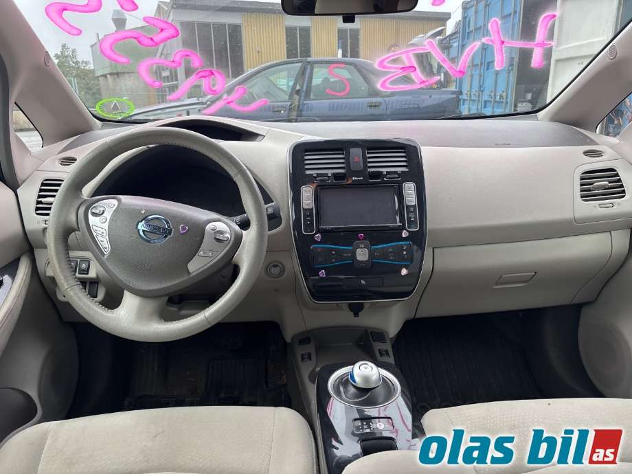 Nissan Leaf 2011-2017 (Type I) , Motorkode: EM61, Girkassekode: