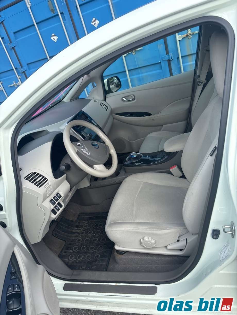 Nissan Leaf 2011-2017 (Type I) , Motorkode: EM61, Girkassekode: