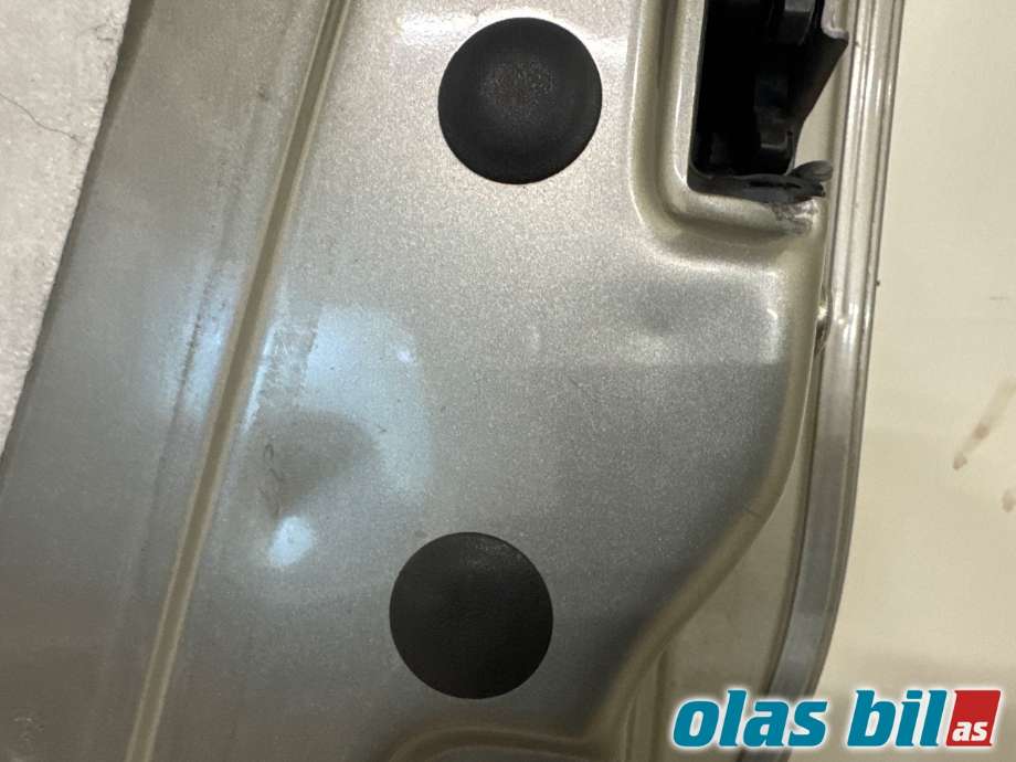 Dør høyre foran til Opel Vivaro A 2006-2014  (OPEL|91159904|93194148|)
