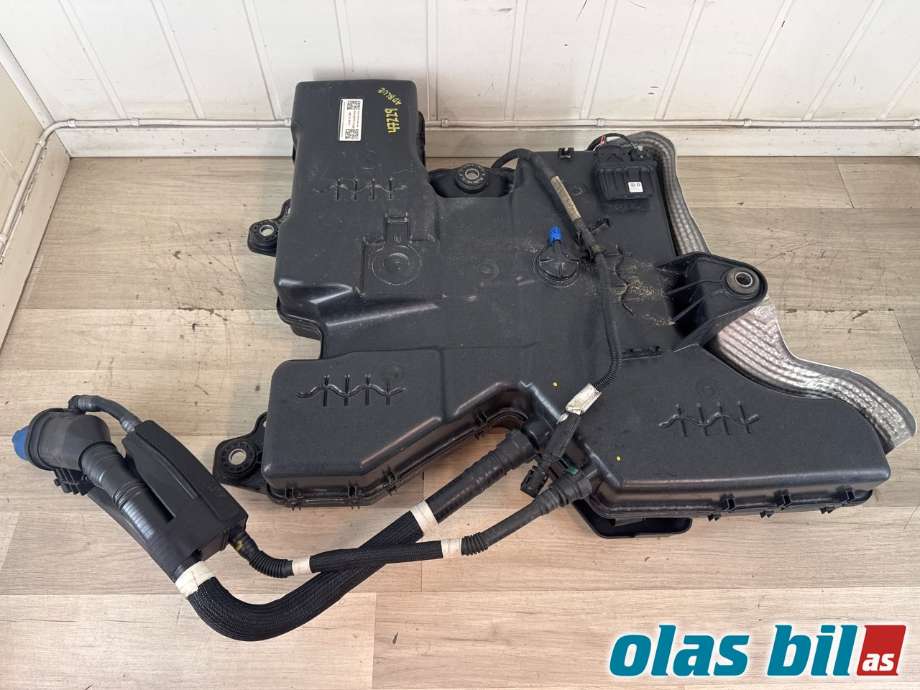 Diverse deler til VW Crafter, 2016-->> (Type II) (VOLKSWAGEN|2N0 131 877 B)