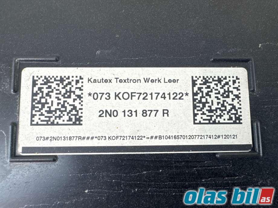 Diverse deler til VW Crafter 2016-->> (Type II) (VOLKSWAGEN|2N0 131 877 B|)