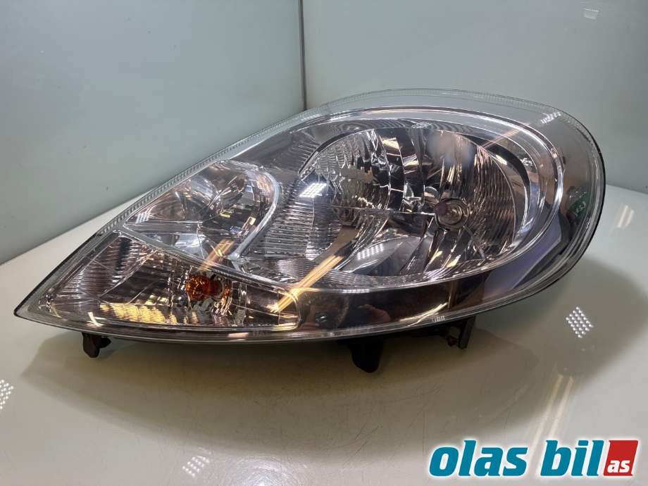 Frontlykt venstre halogen til Renault Trafic 2006-2014 (RENAULT|8200701354||89313979)
