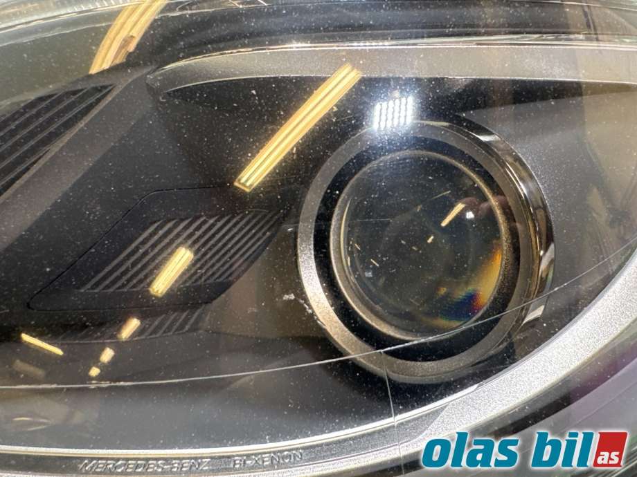 Frontlykt venstre halogen til Mercedes B-Klasse 2011-2018 (W246) (W246) (MERCEDES|A 246 820 01 39||A 246 820 71 61)