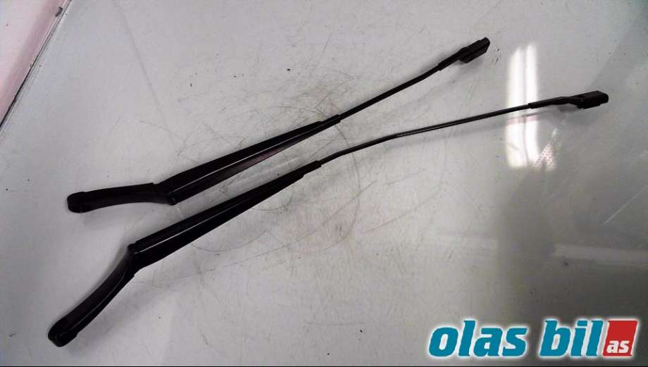 Viskerarmer frontrute til VW Caddy 2015-2020 (Type III, Fase 3) (2K1955410B||2K1955409B)