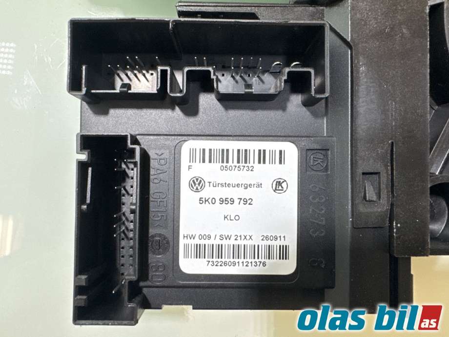 Ruteheis høyre foran til VW Touran 2010-2015 (Type I, Fase 3)  (VOLKSWAGEN|1T0 959 702 S||1T0 959 702 R)