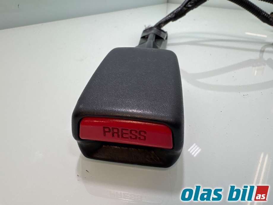 Sikkerhetsbeltelås høyre foran til Toyota Yaris 2006-2009 (Type II, Fase 1)  (TOYOTA|732300D170B0|)