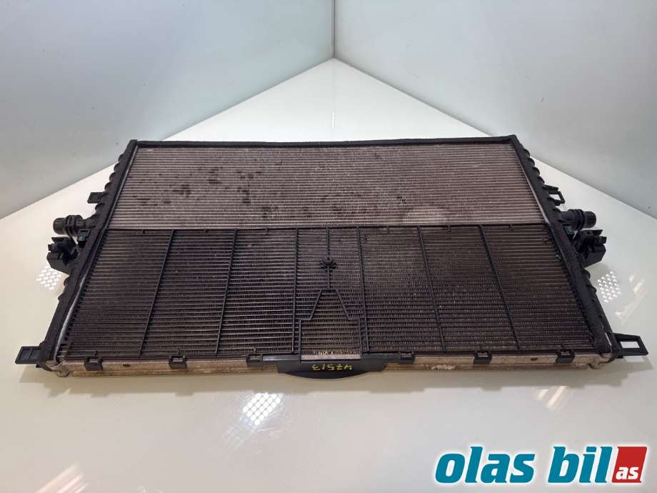 Radiator (automat gir) til Tesla Model Y 2021-2024 (Type I)  (TESLA|1494175-00-B||1493395-CH-A)