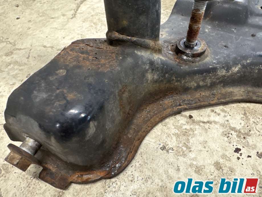 Travers foran hoved til Ford Kuga 2008-2012 (Type I) (FORD|1682463|)