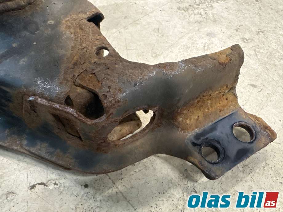 Travers foran hoved til Mitsubishi Outlander 2015-->> (Type III, Fase 2)  (MITSUBISHI|4000A341|)