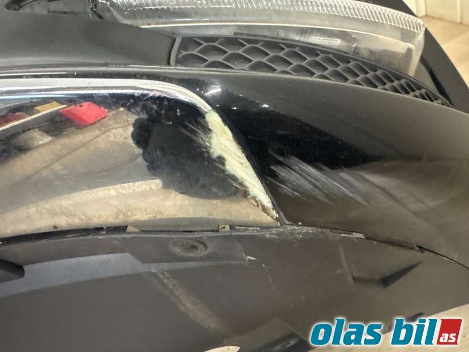 Støtfanger foran til Mercedes B-Klasse 2011-2018 (W246) (W246) (MERCEDES|A 242 885 20 25|)