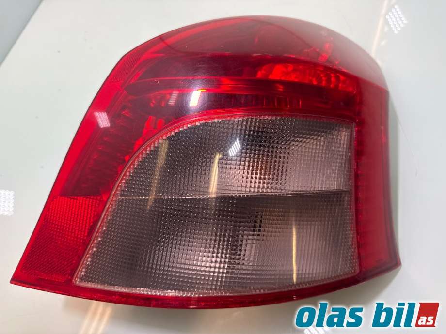 Baklykt høyre til Toyota Yaris, 2006-2009 (Type II, Fase 1)  (TOYOTA|815510D110)