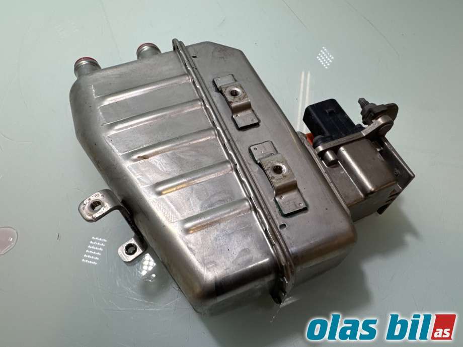Motorvarmer elektrisk til VW Passat 2015-2019 (Fase 1) (B8) (B8) (VOLKSWAGEN|3Q0 819 013||3Q0 963 231 A)