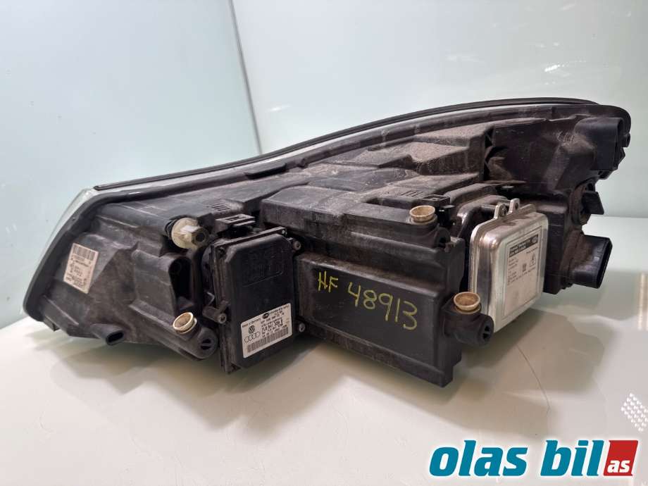 Frontlykt høyre xenon til Škoda Octavia 2009-2013 (Type II, Fase 2)  (SKODA|1Z1 941 018 T||1Z1 941 016 G)