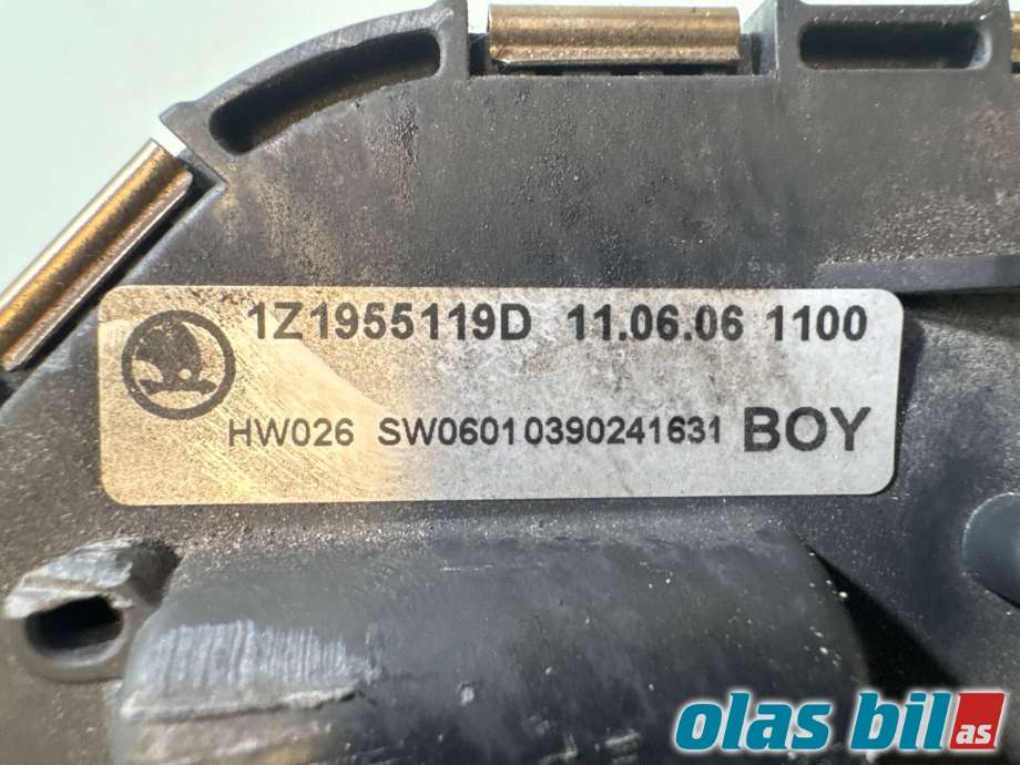 Viskermotor frontrute til Škoda Octavia 2009-2013 (Type II, Fase 2)  (SKODA|1Z1 955 119 D||1Z1955119D)