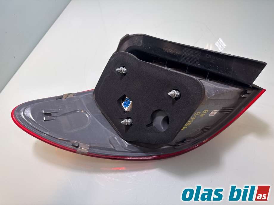 Baklykt høyre til Mercedes B-Klasse 2011-2018 (W246) (W246) (MERCEDES|A 246 906 88 00|)
