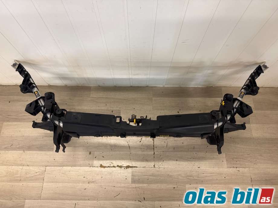 Frontplate til Mercedes B-Klasse 2011-2018 (W246) (W246) (MERCEDES|A 246 620 02 34|)