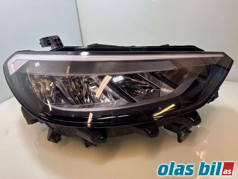 Frontlykt høyre halogen til VW ID.3 2020-->> (VOLKSWAGEN|10B 941 030|10B 941 030 A|)