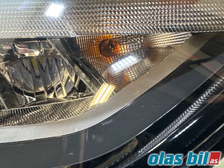 Frontlykt høyre halogen til VW ID.3 2020-->> (VOLKSWAGEN|10B 941 030|10B 941 030 A|)