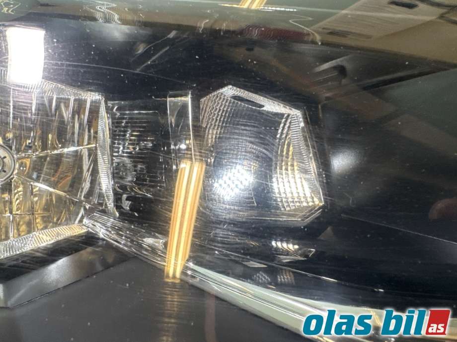 Frontlykt høyre halogen til VW Caddy 2015-2020 (Type III, Fase 3)  (VOLKSWAGEN|2K1 941 016 B||2K1 941 016 A)